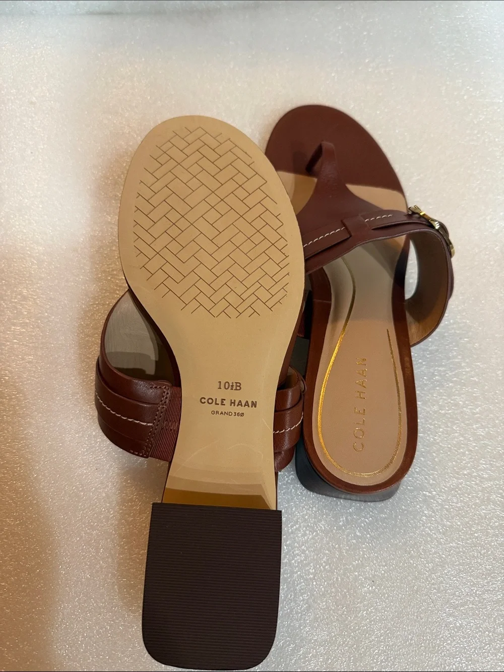 Cole Haan Womens Gayle Thong Sandals 10.5 New